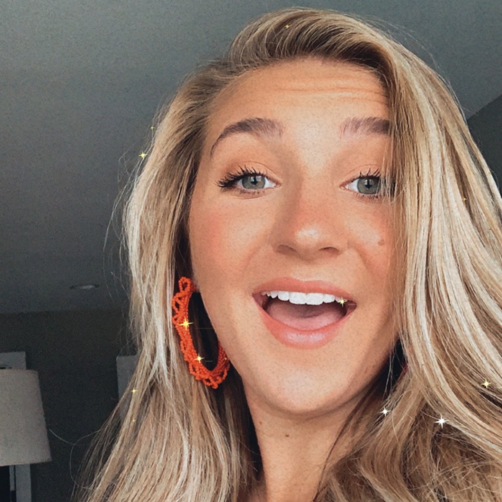 Meet your Posher, Emma kate